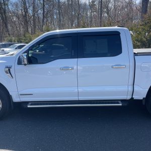 FORD F-150 XLT - 4