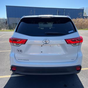 TOYOTA HIGHLANDER - 7