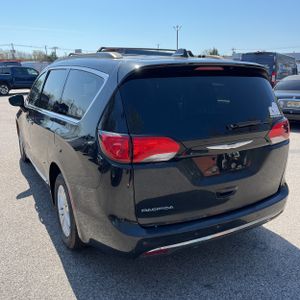 CHRYSLER PACIFICA TOURING-L - 5