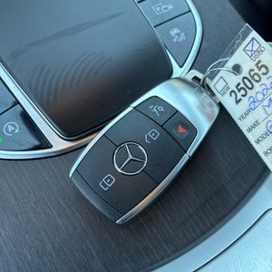 2022 Mercedes-BENZ GLC — миниатюра 45