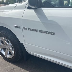 صورة 23 لـ 2012 RAM 1500 EXPRESS
