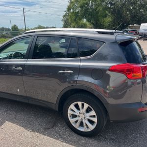 2015 Toyota RAV4 LIMITED — фото 6