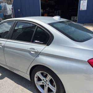 BMW 3 SERIES 328I - 6