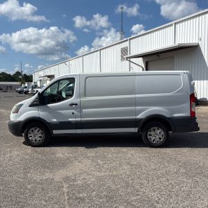 FORD TRANSIT 150 - 3