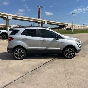 FORD ECOSPORT SES - 10