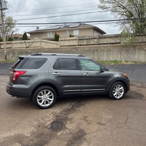 FORD EXPLORER LIMITED - 10