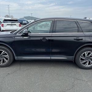 LINCOLN CORSAIR STANDARD - 4