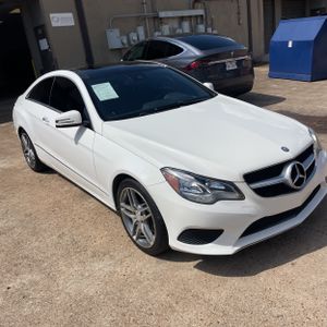 MERCEDES-BENZ E-CLASS - 10