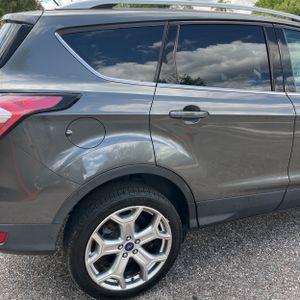 FORD ESCAPE TITANIUM - 9