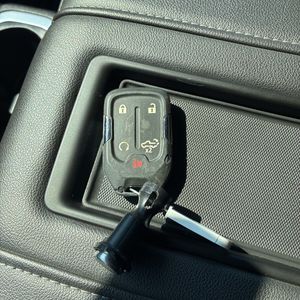 صورة مصغرة 54 لـ 2020 Chevrolet SILVERADO 1500 RST