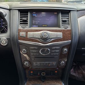 2017 Infiniti QX80 — миниатюра 36