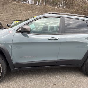 JEEP CHEROKEE TRAILHAWK - 4