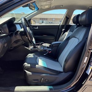 صورة مصغرة 31 لـ 2019 KIA OPTIMA EX