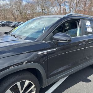 VOLKSWAGEN TAOS SE 4MOTION - 2