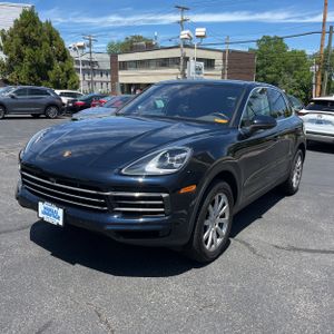 PORSCHE CAYENNE - 1