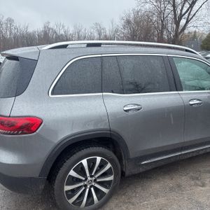 Mercedes-Benz GLB 250 4MATIC - 9