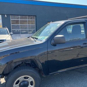 CHEVROLET COLORADO LT - 2