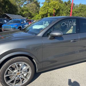 PORSCHE CAYENNE COUPE - 2