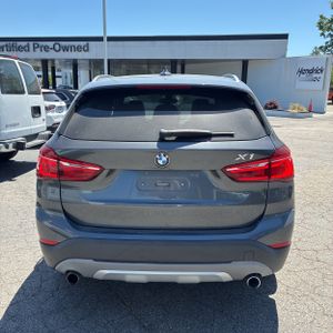 BMW X1 XDRIVE28I - 7