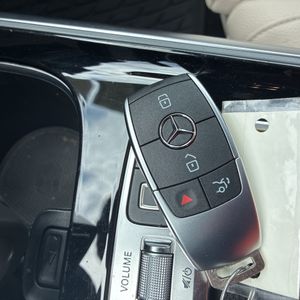 2025 Mercedes-BENZ GLB 缩略图 53