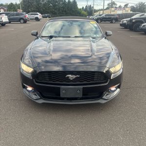 2015 FORD MUSTANG V6 照片 14