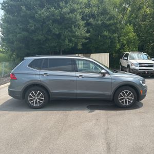2021 Volkswagen TIGUAN S — фото 10