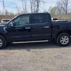 FORD F-150 XLT - 4