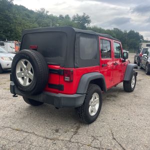 صورة 6 لـ 2016 JEEP WRANGLER UNLIMITED SPORT