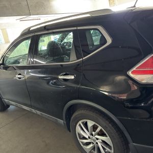 2015 Nissan ROGUE SL 照片 6
