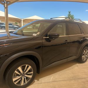 صورة 2 لـ 2023 Nissan PATHFINDER SL