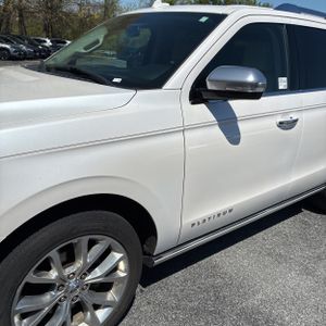 FORD EXPEDITION PLATINUM - 2