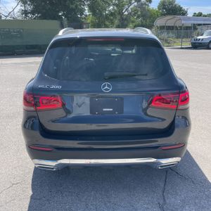 MERCEDES-BENZ GLC - 7