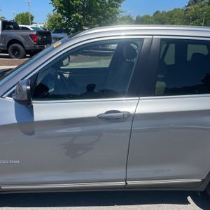 BMW X3 XDRIVE28I - 4