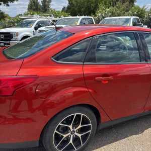 FORD FOCUS SEL - 9