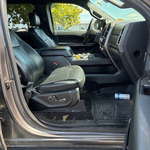 صورة مصغرة 33 لـ 2018 FORD EXPEDITION XLT