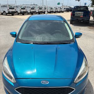 صورة مصغرة 15 لـ 2017 FORD FOCUS SE