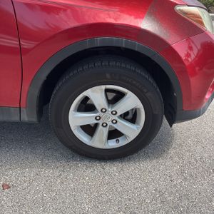 صورة مصغرة 20 لـ 2013 Toyota RAV4 XLE