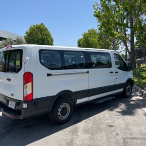 FORD TRANSIT 350 - 10