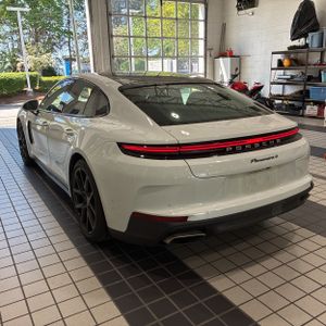 PORSCHE PANAMERA 4 - 4