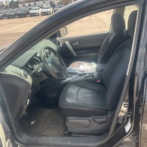 2012 Nissan ROGUE S — миниатюра 32