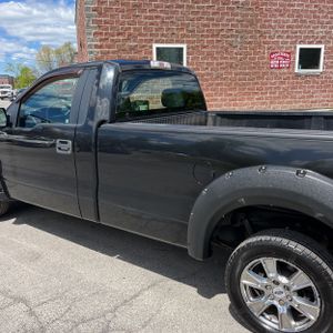 FORD F-150 XL - 6