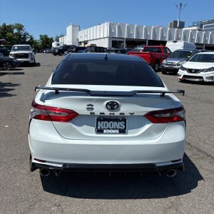 صورة 7 لـ 2021 Toyota CAMRY TRD