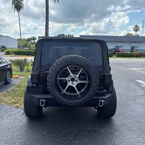صورة مصغرة 51 لـ 2015 JEEP WRANGLER SAHARA