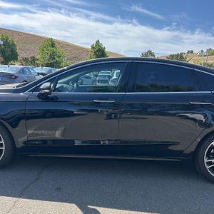 FORD FUSION TITANIUM - 4