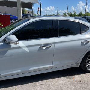 2021 Genesis G70 2.0T 照片 4