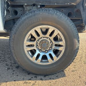 2013 Chevrolet SILVERADO 2500HD LT thumbnail 18