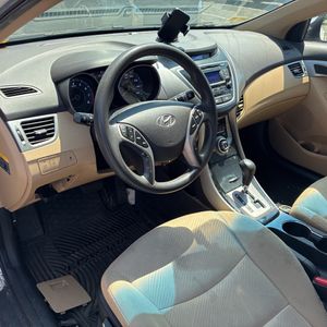 2013 Hyundai ELANTRA GLS — миниатюра 35