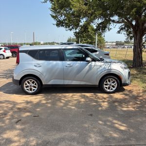 2021 KIA SOUL S 照片 10