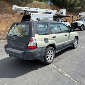 SUBARU FORESTER X - 8