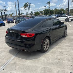 صورة 8 لـ 2015 Chrysler 200 S